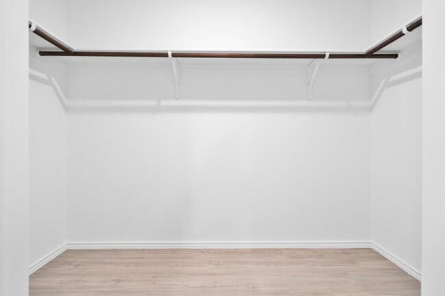 Building Photo - 10166 Asta Trl