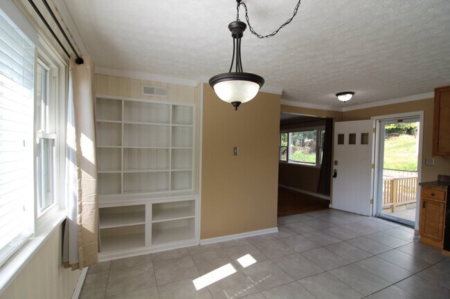 Building Photo - Award winning schools. Stunning home.  Centrally Located. One car garage/fenced in back yard.