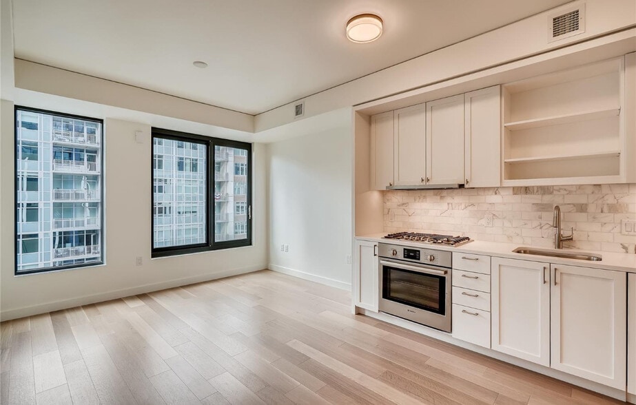 Building Photo - 1750 Wewatta St