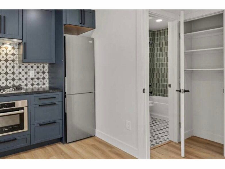 Building Photo - 3193 Juniper St