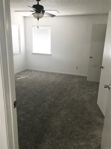 Building Photo - 304 E 6th St