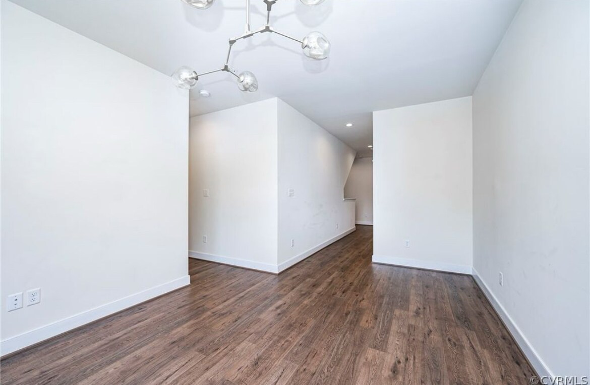 Building Photo - 2008 Libbie Lake West St