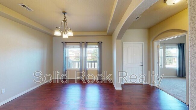 Building Photo - 655 Woodmoor Acres Dr