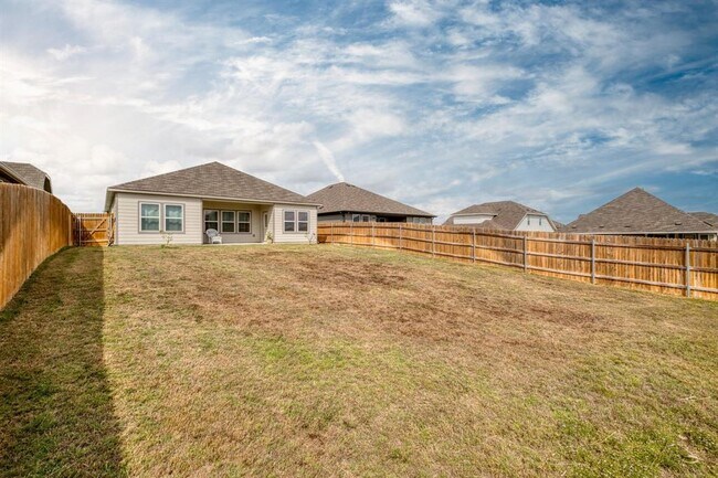 Building Photo - 19425 Forman Dr