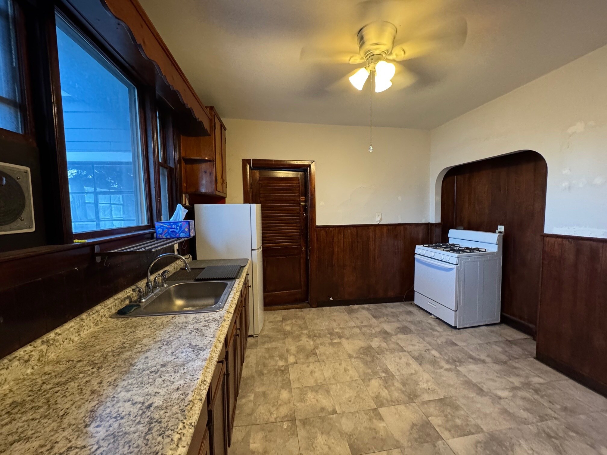 Building Photo - 62 Liberty Ave