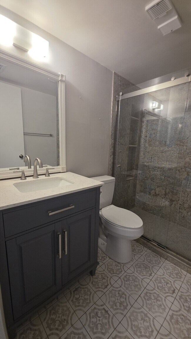 Building Photo - 2 Bedroom 2 Bath Condo just 10 Minutes from Downtown St Augustine and Beaches