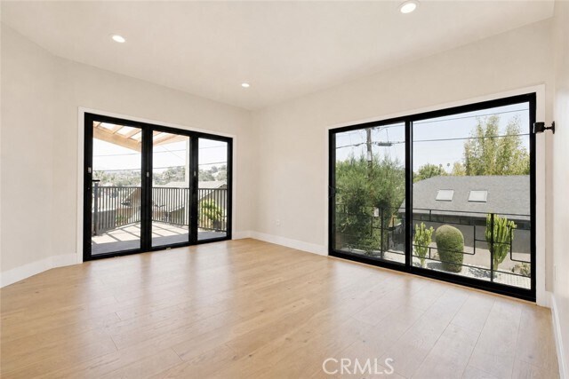 Building Photo - 3434 Larissa Dr