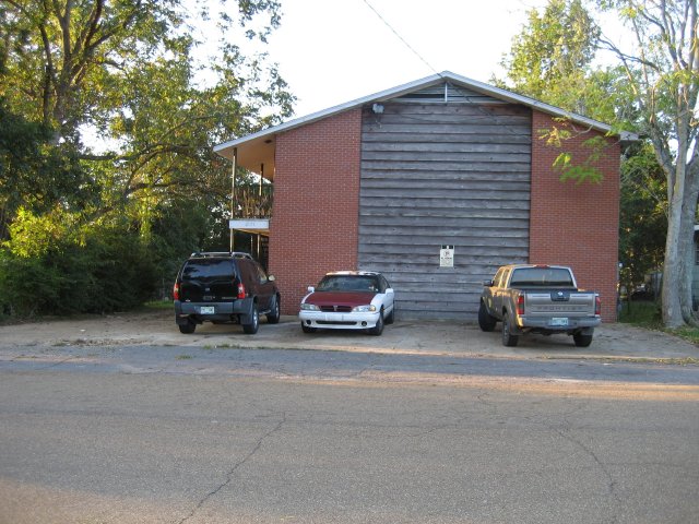 Building Photo - 2175 W Florence Ave