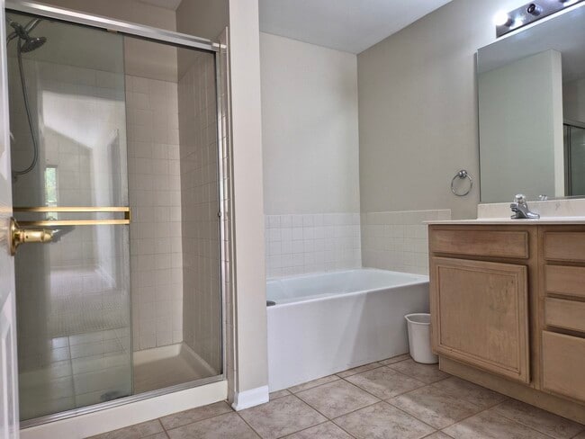 Building Photo - 3064 Serenity Ln