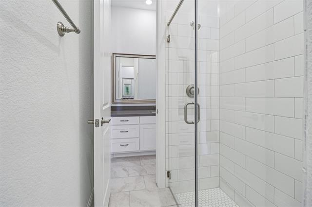 Building Photo - 901 Bluebonnet Dr