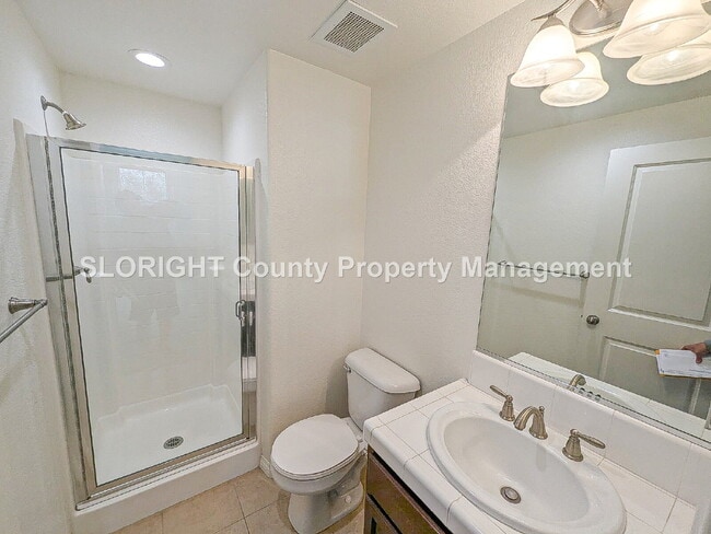 Building Photo - AVAILABLE FEBRUARY - Spacious San Luis Obispo Condo with Two-Car Garage - 2 Bed / 2.5 Bath