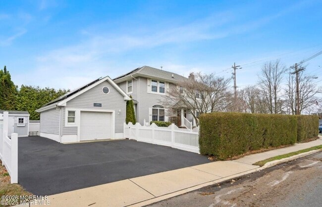 Building Photo - 146 N Bath Ave