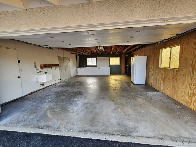 Building Photo - Unique Home in the Sky Harbor area!