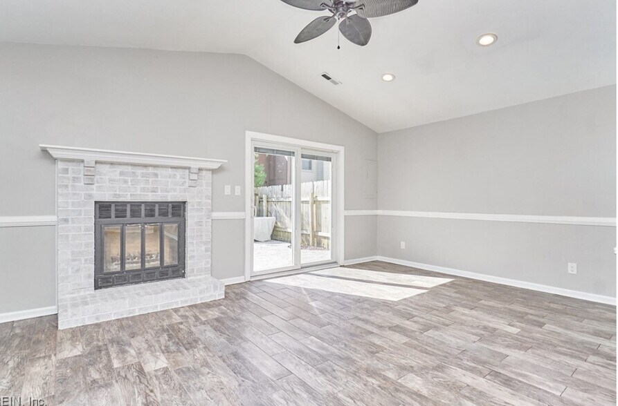 Building Photo - 4731 Marlwood Way