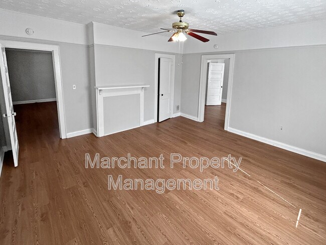 Building Photo - 24 Jones St