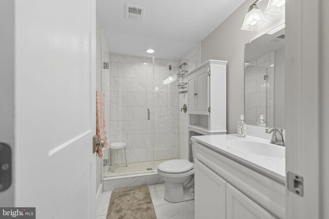 Building Photo - 8193 Major Watters Ct