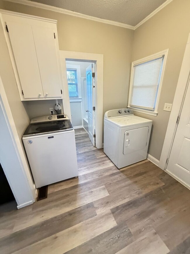 Building Photo - 3bed/2ba House off Hwy 3 near Downtown Kannapolis renovated in 2018