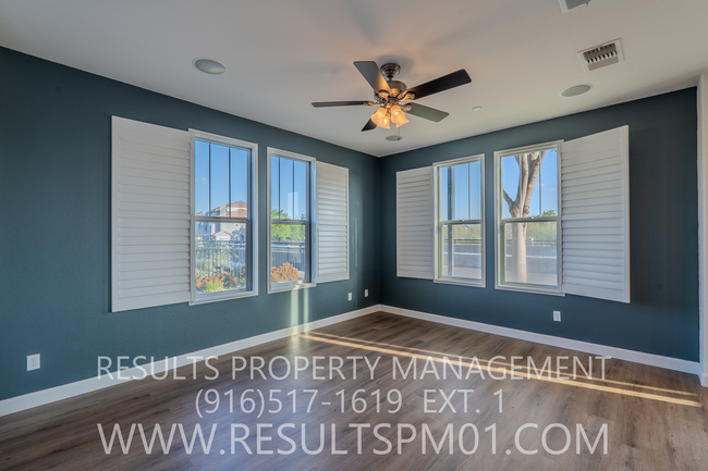 Building Photo - Beautiful Townhome in Rocklin Available Now!