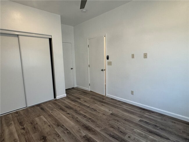 Building Photo - 1729 Ramar Rd