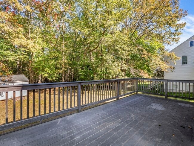 Building Photo - 40 Langley Ln