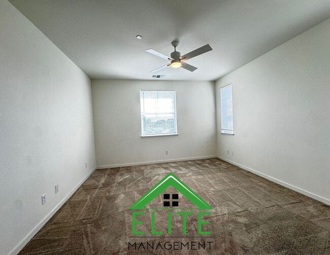 Building Photo - A Modern and Meticulously Designed Condo