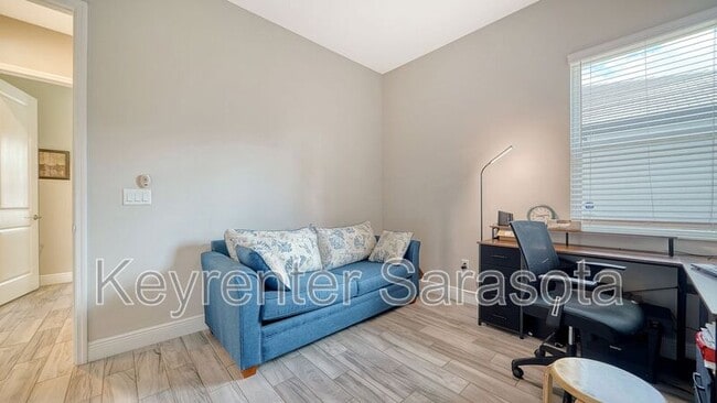 Building Photo - 6325 Rivo Lks Blvd