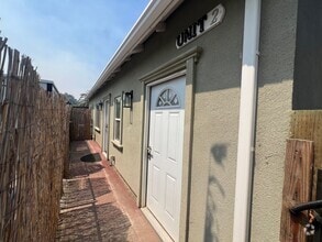 Building Photo - Brand New 1 bed, 1 Ba in-law Unit in San J...