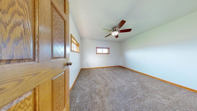 Building Photo - ALL UTILITES PAID COUNTY HOME IN PLYMOUTH-SHILOH SCHOOLS