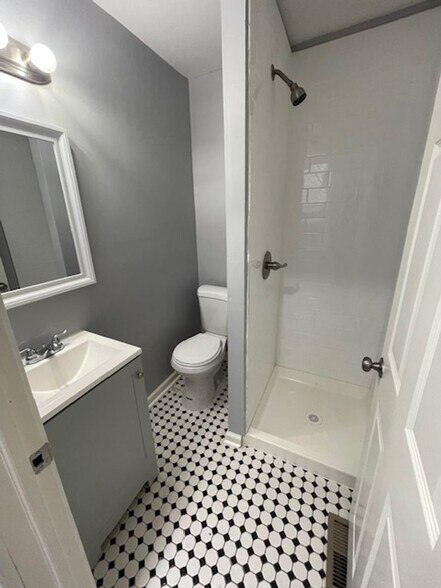 Building Photo - Anika Homes 3 Bedroom