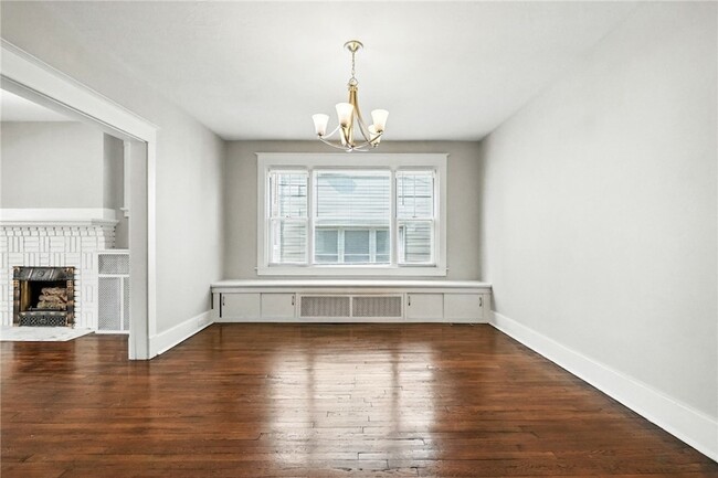 Building Photo - 1523 S Negley Ave