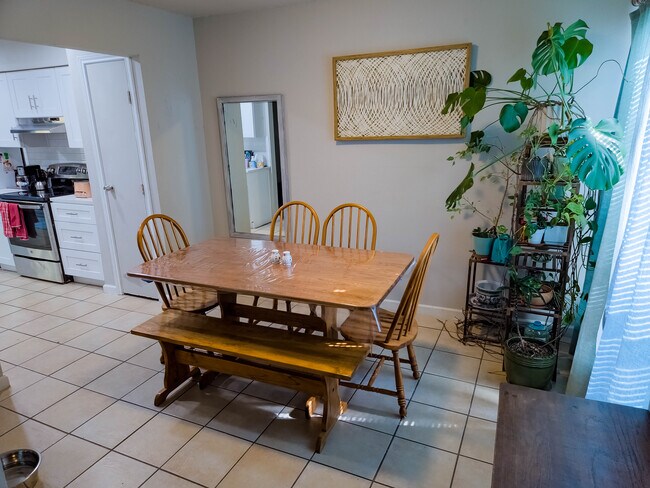 Building Photo - 2702 Mulford Cv