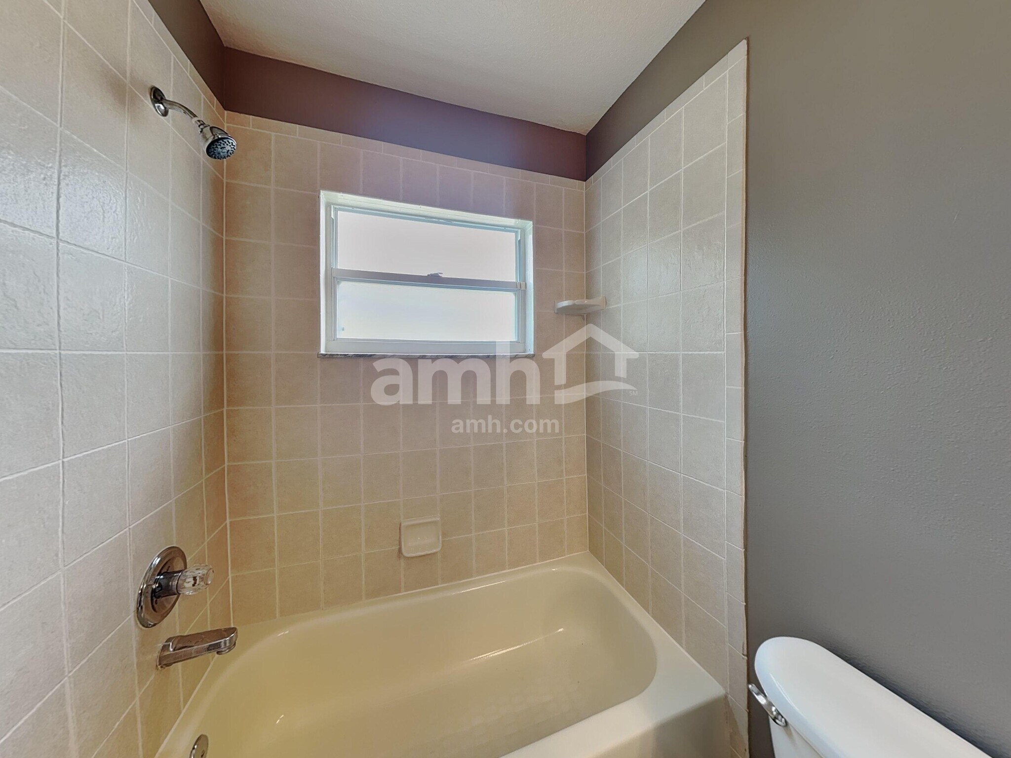 Building Photo - 22611 Roderick Dr