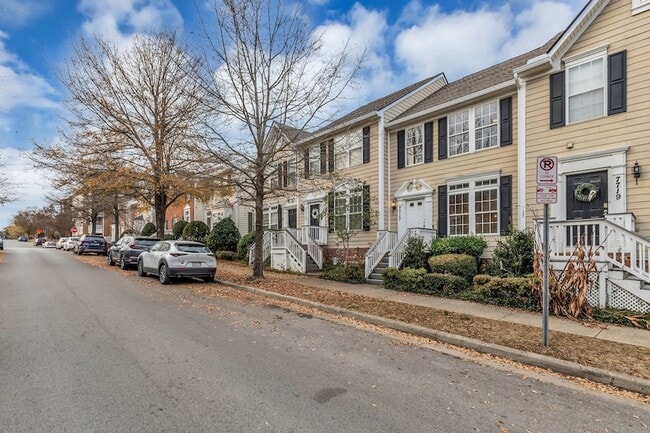 Building Photo - 7717 Porter House Dr