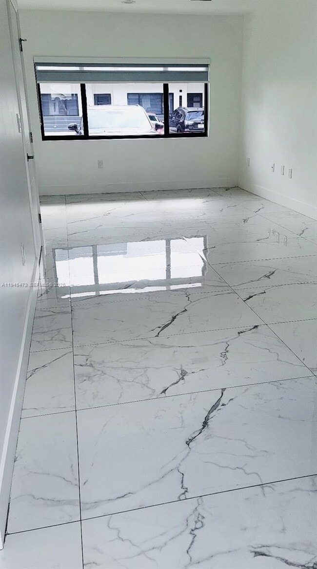 Building Photo - 19233 NW 37th Ave