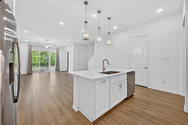 Building Photo - 1163 Doris May Dr