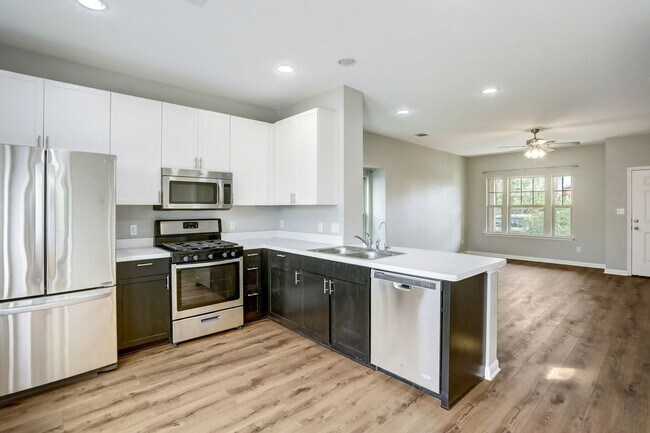 Building Photo - 4616 Esper Ln