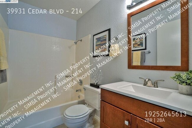 Building Photo - 39931 Cedar Blvd