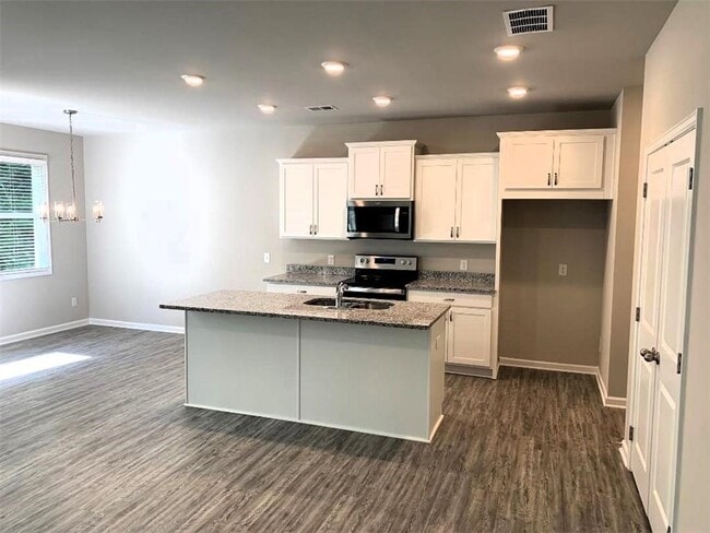 Building Photo - 123 Millers Ln