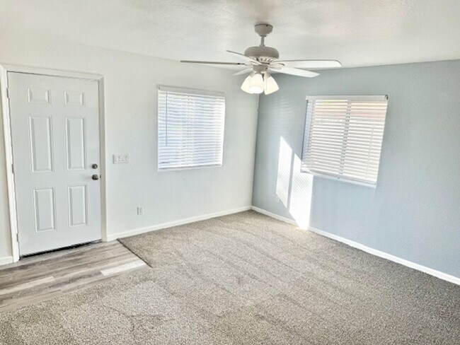 Building Photo - Ocotillo