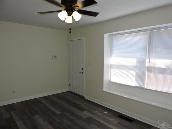 Building Photo - 3485 Rothschild Dr
