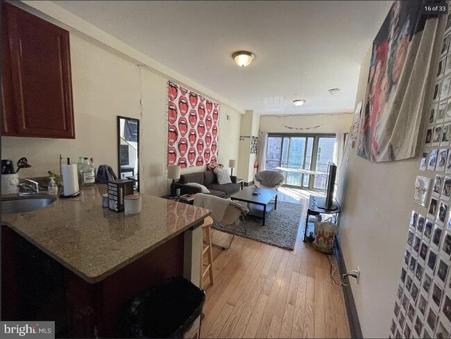 Building Photo - 1945 N 18th St