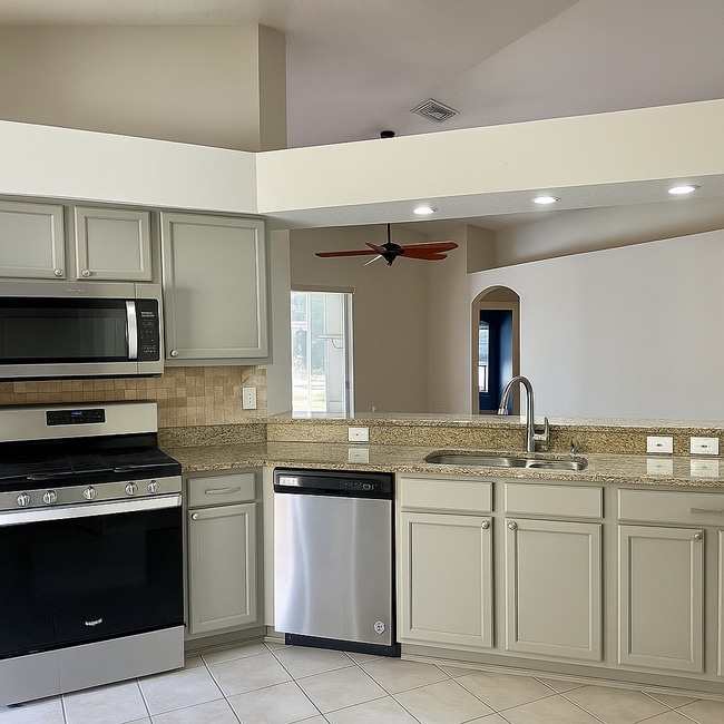 Building Photo - 4707 Wessex Way