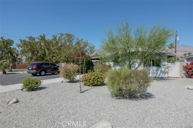 Building Photo - 587 El Placer Rd