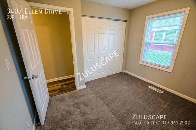 Building Photo - 3407 Ellen Dr
