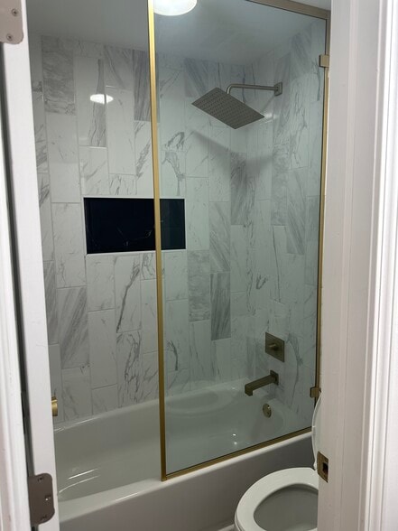 Building Photo - 304 Dunbar Dr