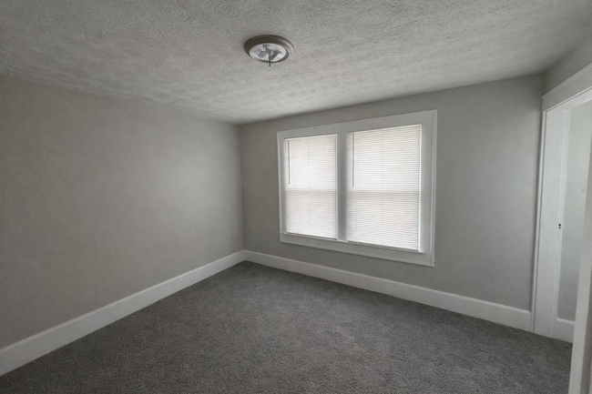 Building Photo - 611-613 N Colorado Ave