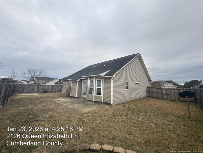 Building Photo - 2126 Queen Elizabeth Ln