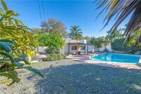 Building Photo - 2371 Park Ave