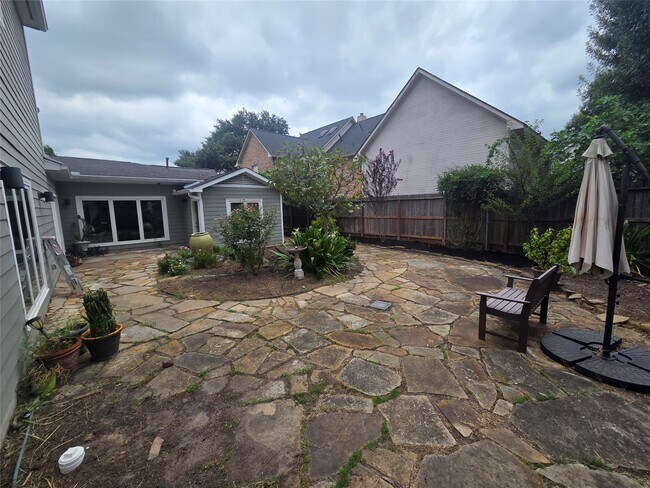 Building Photo - 4531 Palmetto St