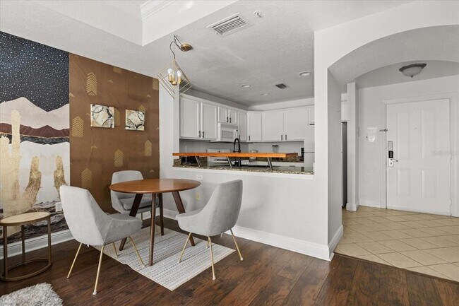 Building Photo - 1310 Seven Eagles Ct